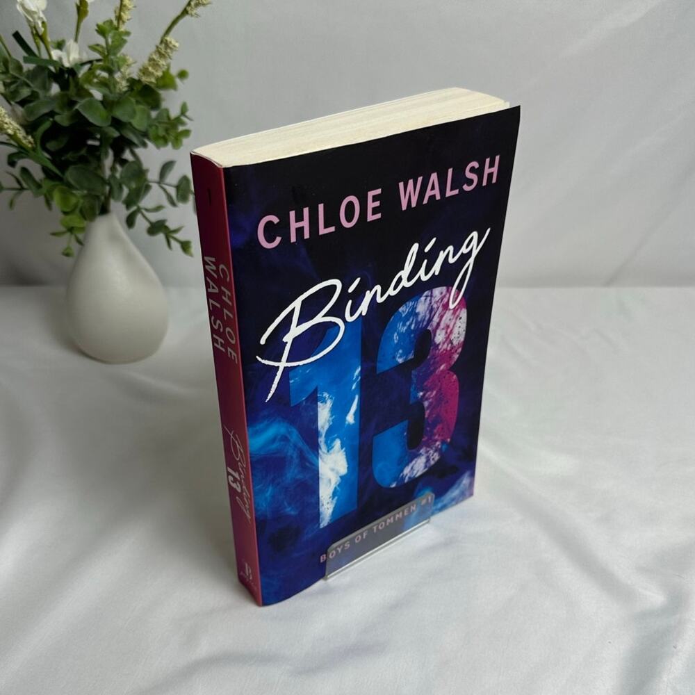 Binding 13 Chloe Walsh OOP Ombre Spine Paperback Boys of Tommen #1 Rugby